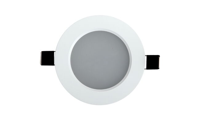 華輝照明專業(yè)生產(chǎn)LED筒燈，COB筒燈，全國行業(yè)領先，服務過全國各類工程達2000家。