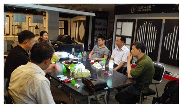 華輝客戶車間參觀