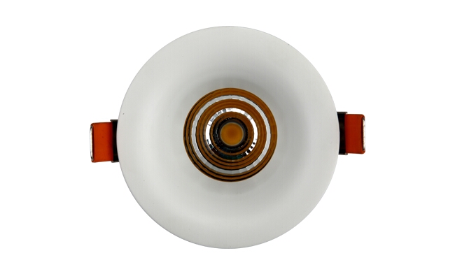 華輝照明專業生產LED筒燈，COB筒燈，全國行業領先，服務過全國各類工程達2000家。