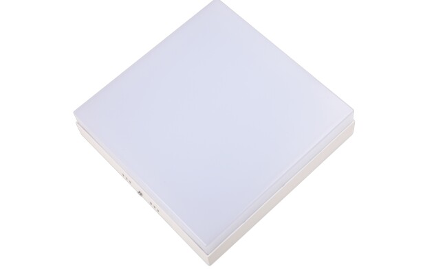 華輝照明致力于面板燈,led面板燈,面板燈廠家,直發(fā)光面板燈，側(cè)發(fā)光面板燈燈等綠色環(huán)保產(chǎn)品的研發(fā)、生產(chǎn)、銷售及技術(shù)服務(wù)。