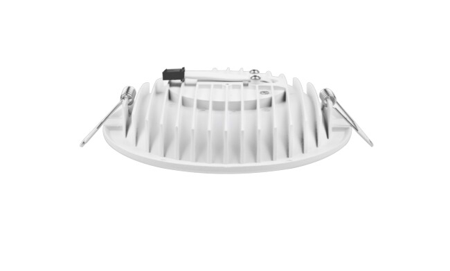 COB筒燈燈體保用5年，驅(qū)動(dòng)保用2年，光源使用30000小時(shí)。