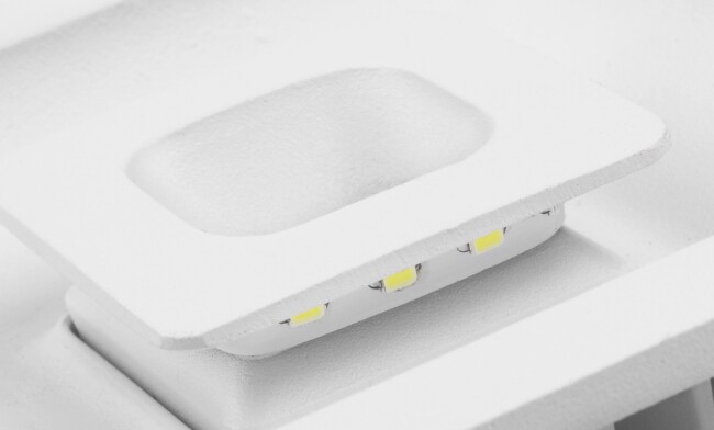 華輝照明專業(yè)LED筒燈廠家,標(biāo)準(zhǔn)的流程與質(zhì)檢程序確保COB筒燈質(zhì)量穩(wěn)定如一。 華輝照明專業(yè)LED筒燈廠家,標(biāo)準(zhǔn)的流程與質(zhì)檢程序確保COB筒燈質(zhì)量穩(wěn)定如一。