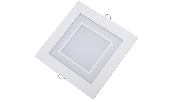 華輝照明致力于面板燈,led面板燈,面板燈廠家,直發(fā)光面板燈，側(cè)發(fā)光面板燈燈等綠色環(huán)保產(chǎn)品的研發(fā)、生產(chǎn)、銷(xiāo)售及技術(shù)服務(wù)。