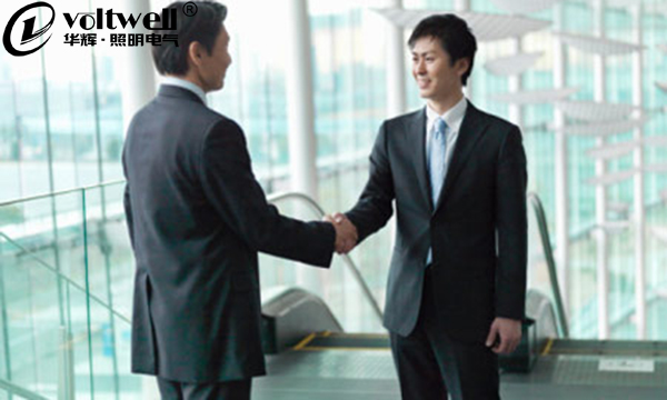 華輝照明解析生意不好,別抱怨,看看你做到多少?