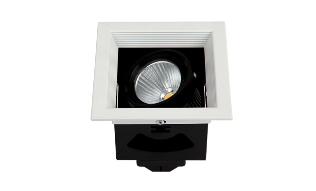 LED格柵射燈 開(kāi)孔尺寸102x102mm LED格柵射燈 開(kāi)孔尺寸102x102mm